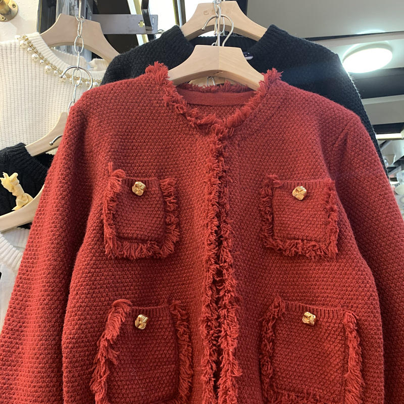 2023气质名媛法式小香风口袋流苏圆领针织小衫，撞色复古纽扣外套女装