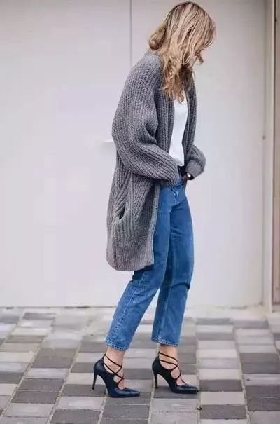 毛衣外套千千万,这样搭配更好看