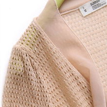 新珑新夏韩版女装G128015 粉色纯色蕾丝开衫针织衫，演绎春日温柔